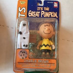 Peanuts Halloween scenarios NIB